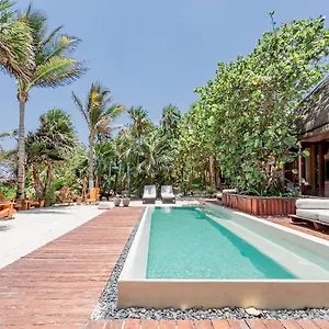 https://casa-cantarena.quintano-roohotels.com