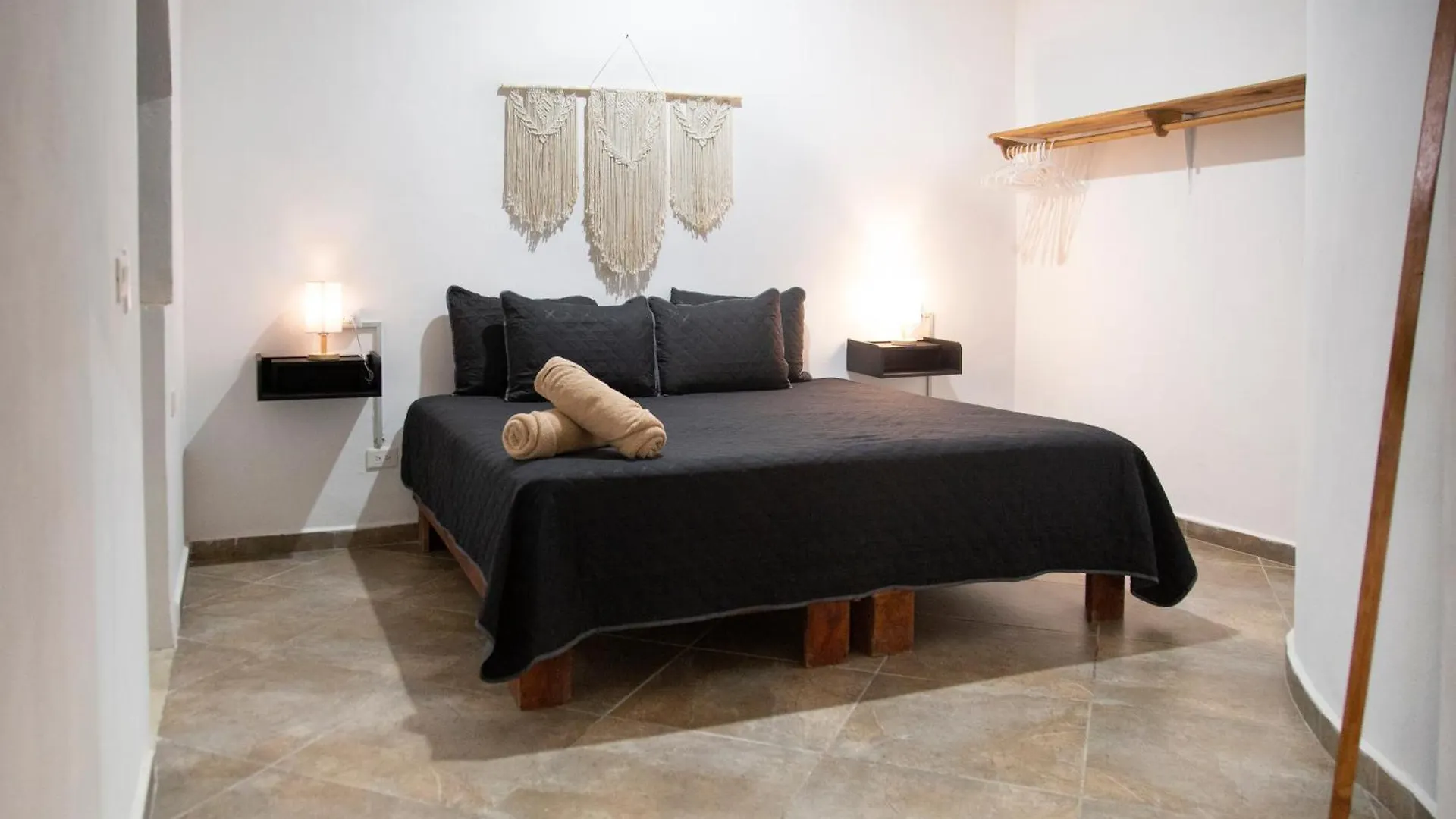 아파트 Sonido Del Mar Hotel Boutique & Yoga Loft 툴룸 멕시코
